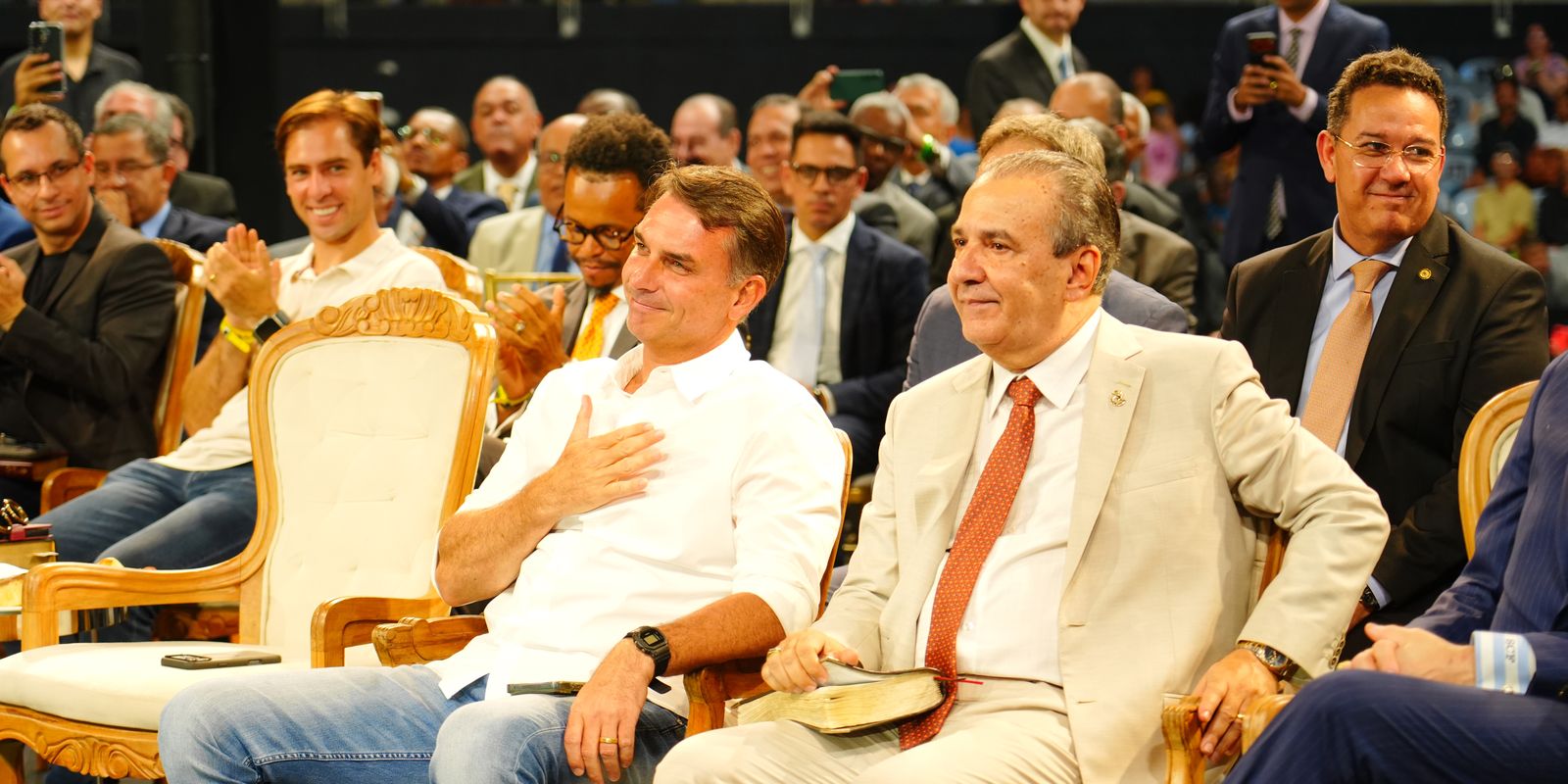 Flávio Bolsonaro, candidato do PL à Presidência, durante agenda em São Paulo